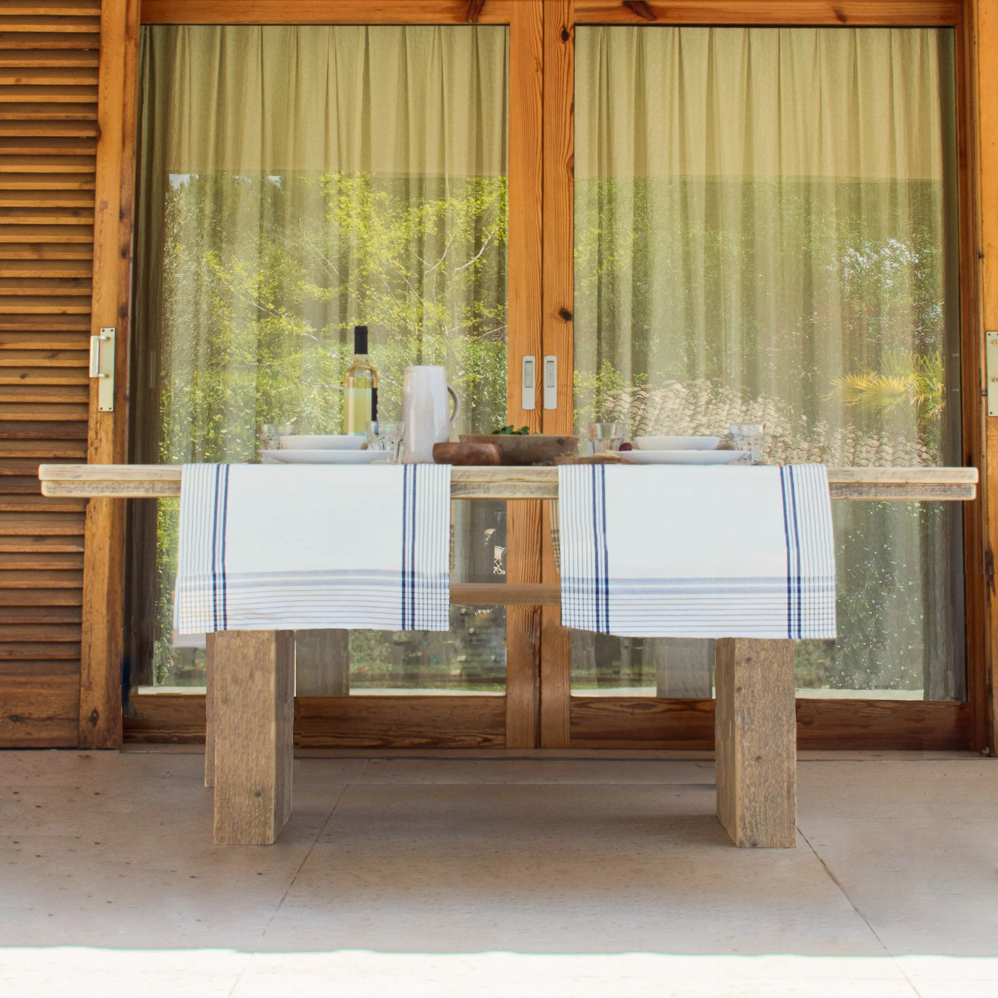 Mesa de exterior Mecia
