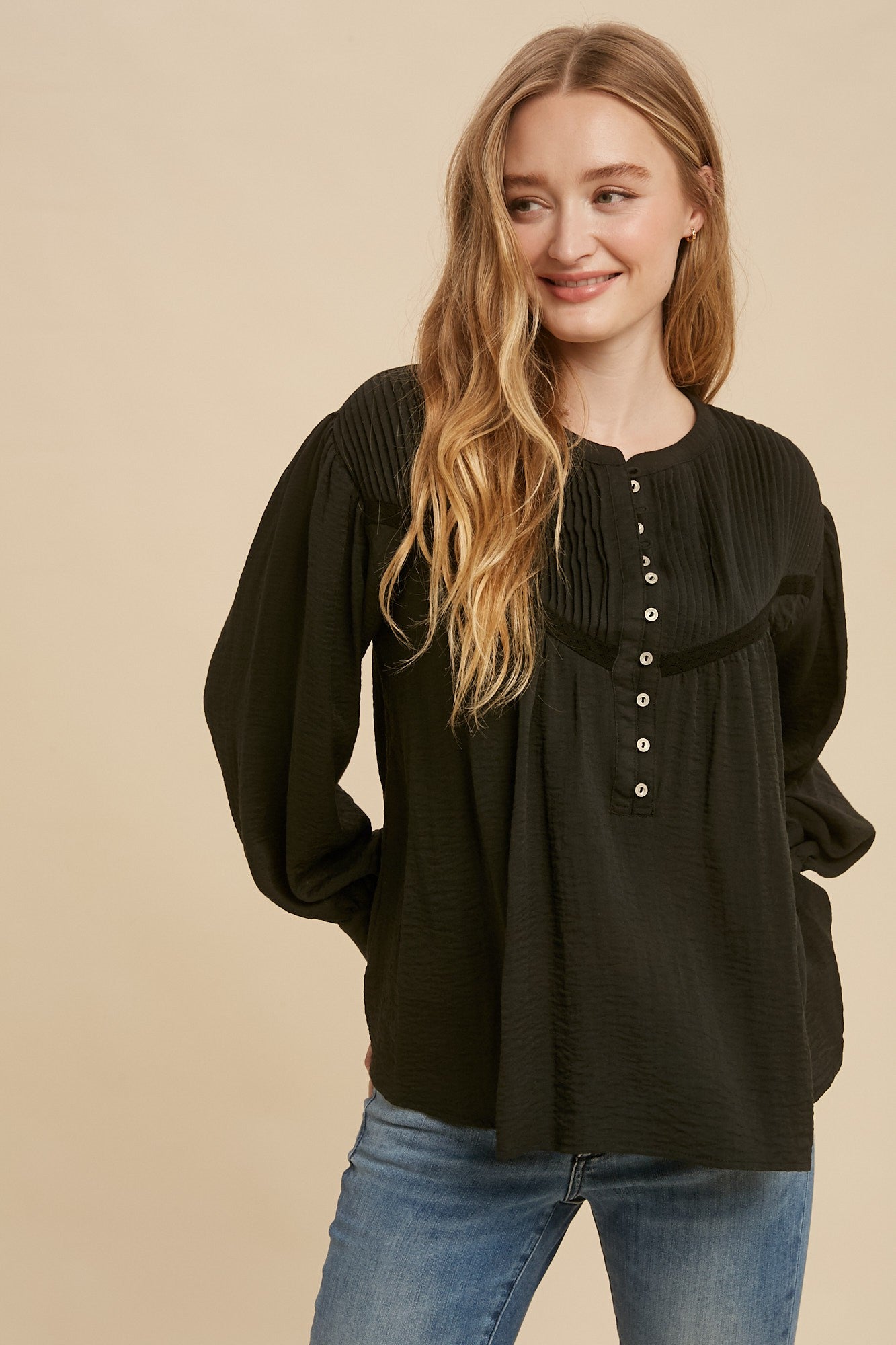 Pin Tuck Pleated Long Sleeve Blouse - Black