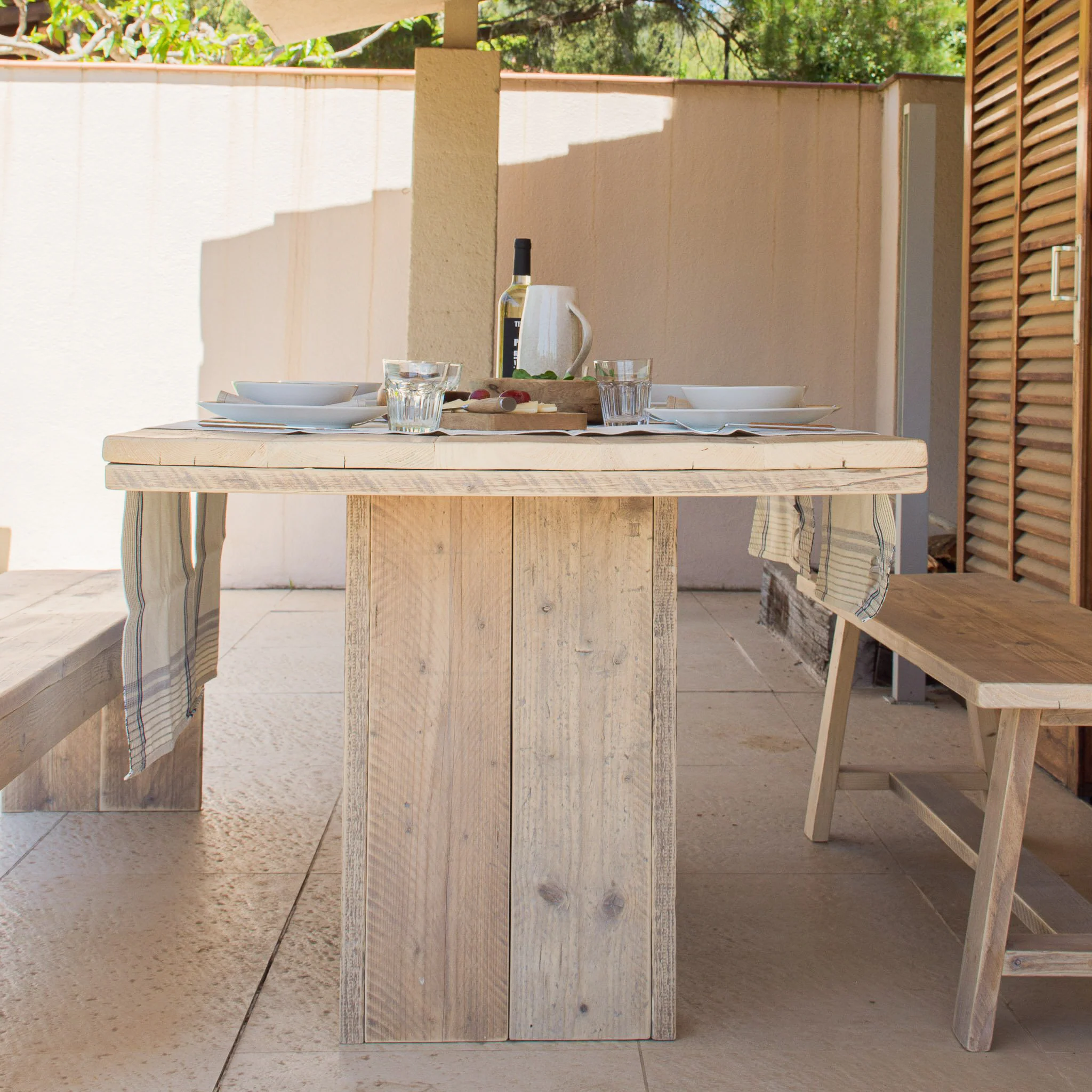 Mesa de exterior Mecia
