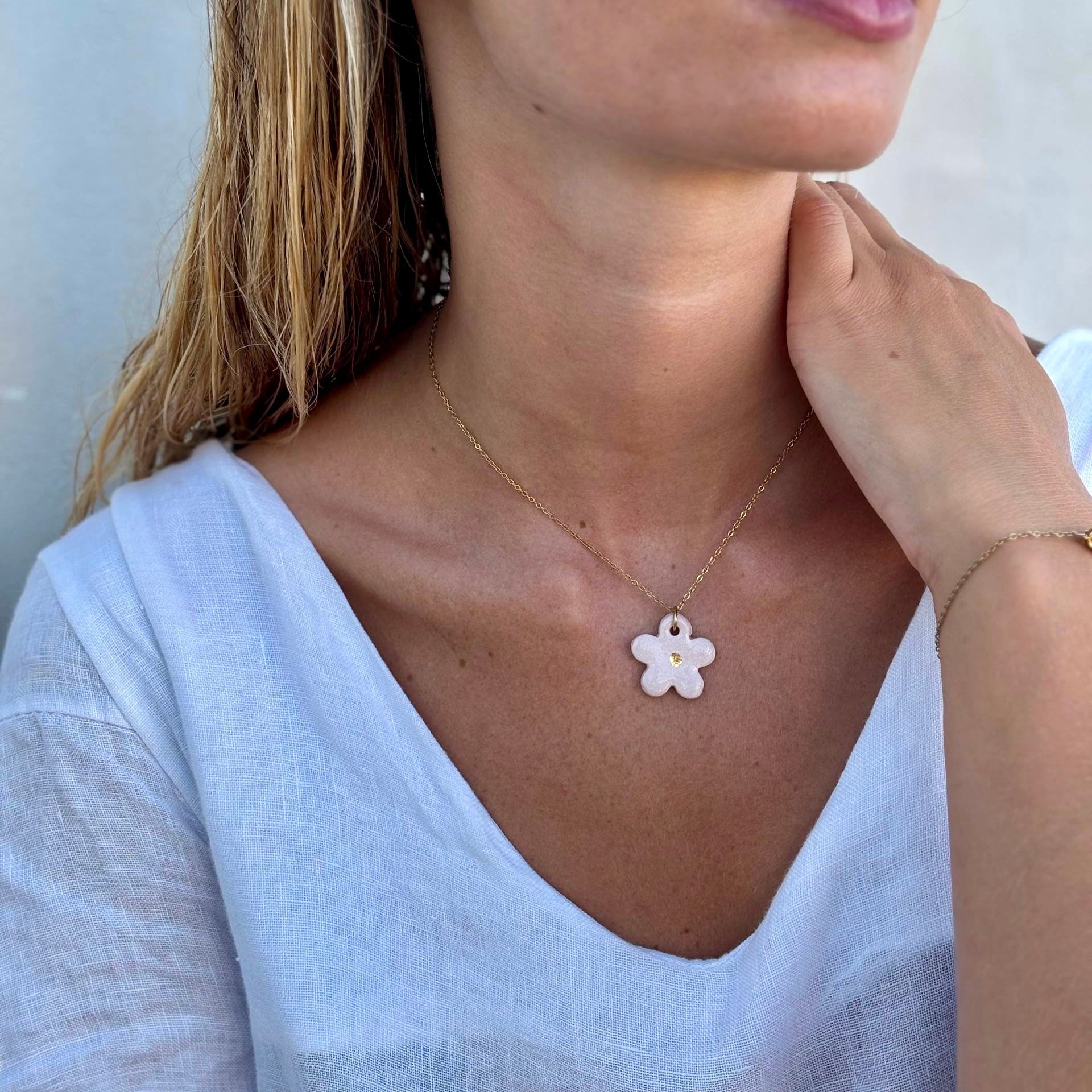 Margherita | Handcrafted pink floral ceramic necklace