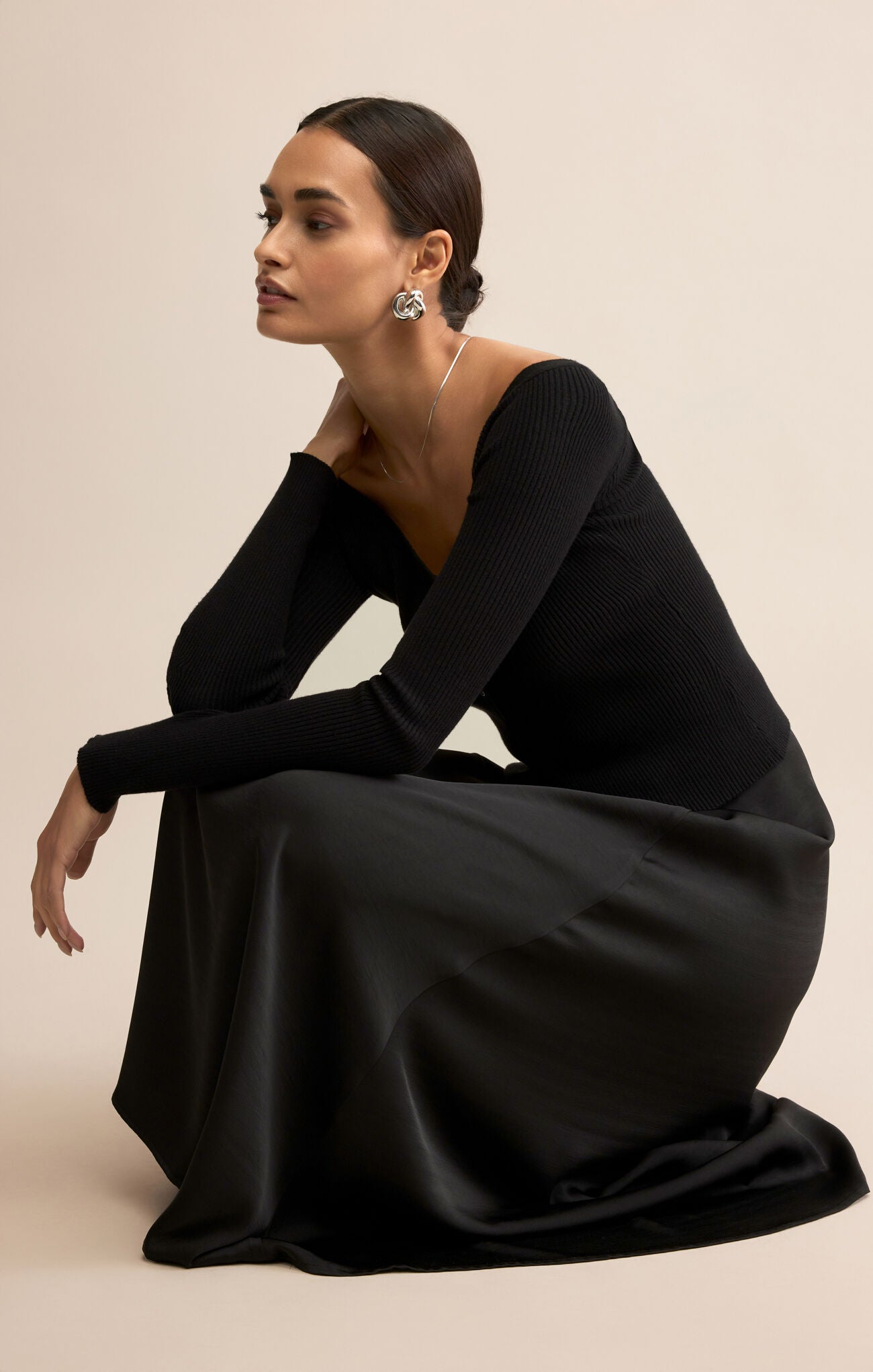 Northpointe Midi Skirt Black