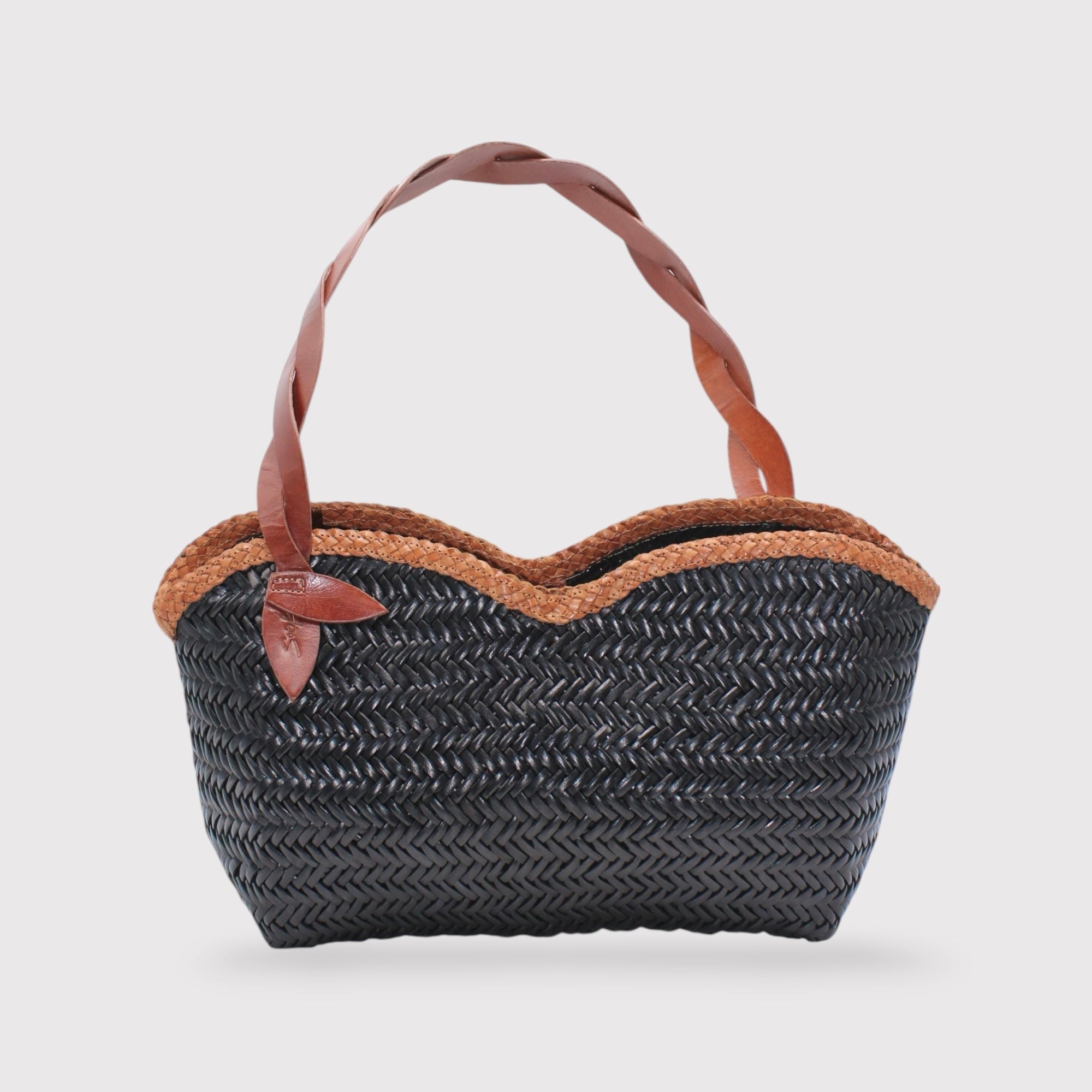 Léafa - Handwoven Leather Shoulder Bag | Brown & Black