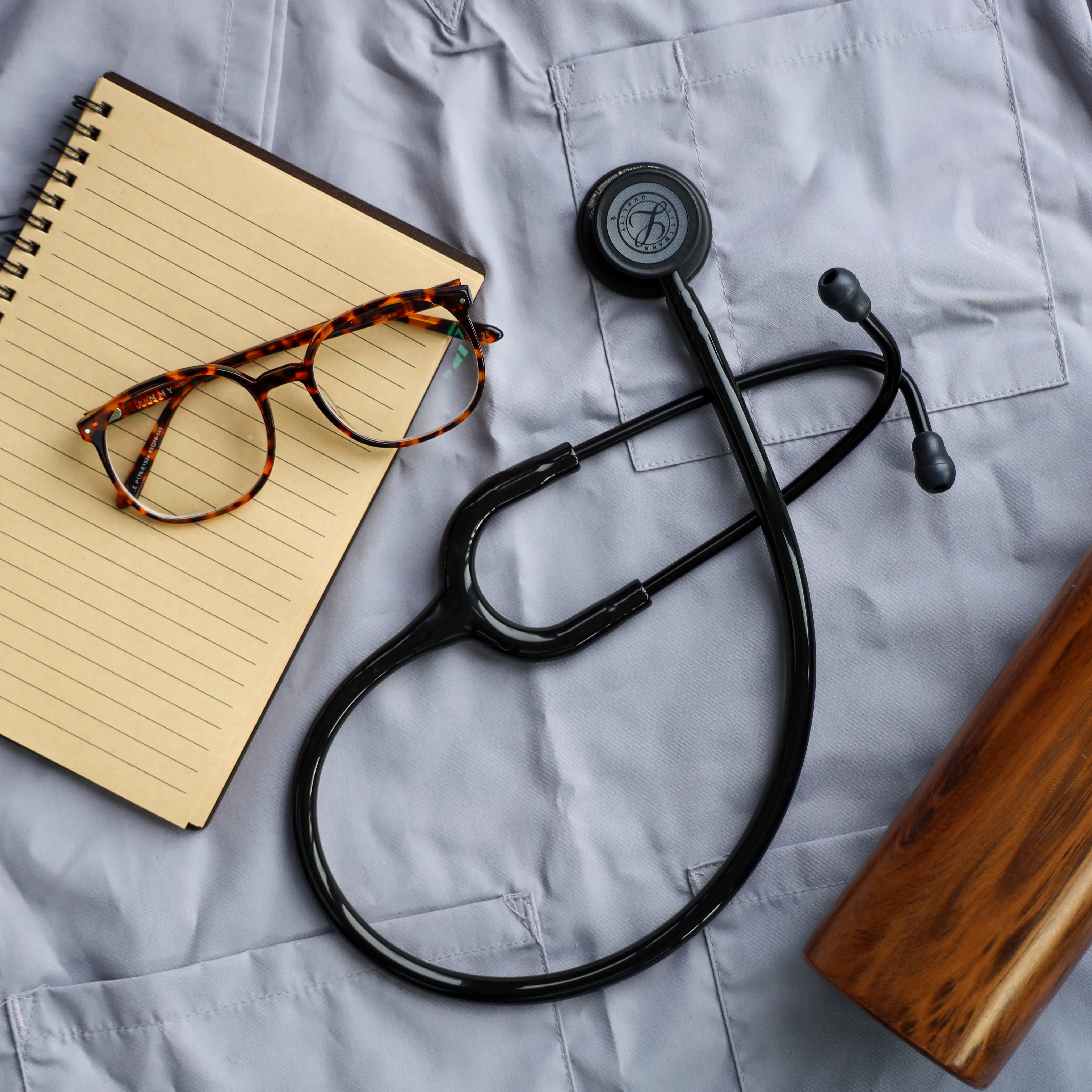 2025 Littmann Classic III monitoreringsstetoskop: Helsort 5803